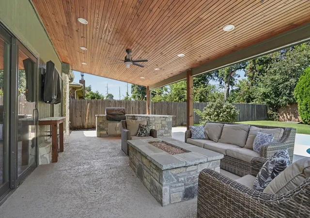 Photo 3 of Sale Pending at 7415 E 77th Street, Tulsa, OK 74133 | MLS# 2632253 | Listing updated on 2026-09-08