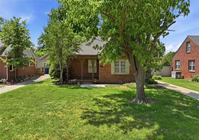 Photo 2 of Single family home for sale at 1134 S Oswego Ave, Tulsa, OK 74112 | MLS# 2632217 | Listing updated on 2026-09-07