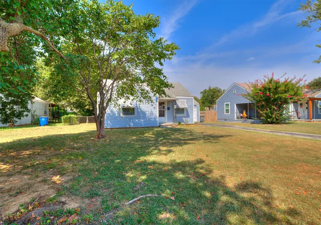 Photo 2 of Sale Pending at 1708 S Louisville Ave, Tulsa, OK 74112 | MLS# 2632266 | Listing updated on 2026-09-03