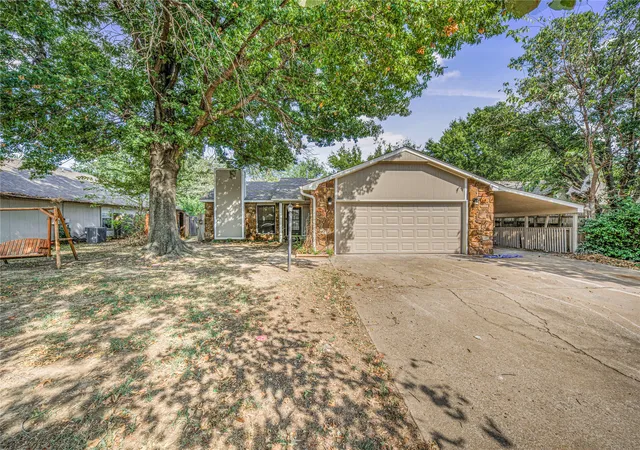 Photo 1 of Single family home for sale at 17703 S Tacoma St, Mounds, OK 74047 | MLS# 2632276 | Listing updated on 2026-10-20