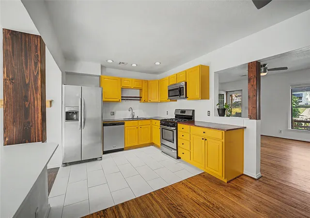 Photo 2 of Single family home for sale at 1229 S Erie Ave, Tulsa, OK 74112 | MLS# 2632306 | Listing updated on 2026-09-07