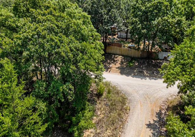 Photo 2 of Sale Pending at 118 Lilac Ln, Mead, OK 73449 | MLS# 2632309 | Listing updated on 2026-09-14
