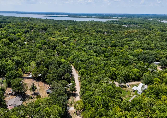 Photo 4 of Sale Pending at 118 Lilac Ln, Mead, OK 73449 | MLS# 2632309 | Listing updated on 2026-09-14
