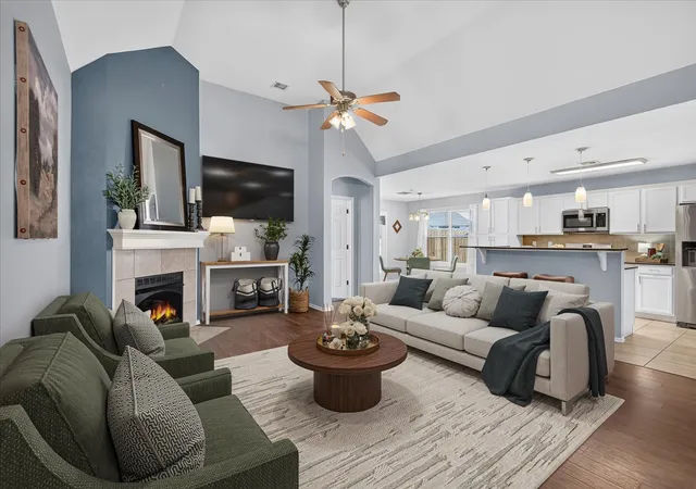 Photo 3 of Single family home for sale at 3017 Stonewall Dr, Bartlesville, OK 74006 | MLS# 2632129 | Listing updated on 2026-09-14