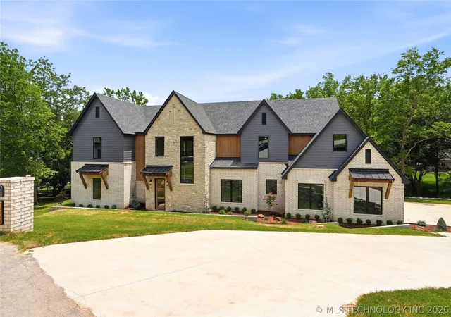 Photo 1 of Single family home for sale at 28334 E 71st Eastplace S, Broken Arrow, OK 74014 | MLS# 2632327 | Listing updated on 2026-09-07