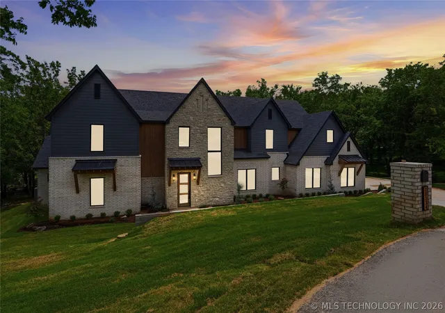 Photo 2 of Single family home for sale at 28334 E 71st Eastplace S, Broken Arrow, OK 74014 | MLS# 2632327 | Listing updated on 2026-09-07