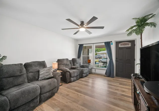 Photo 4 of Sale Pending at 605 S Thompson St, Vinita, OK 74301 | MLS# 2632334 | Listing updated on 2026-09-03