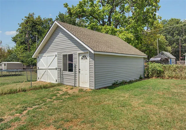 Photo 23 of Sale Pending at 2110 Robison St, Muskogee, OK 74403 | MLS# 2632237 | Listing updated on 2026-09-09