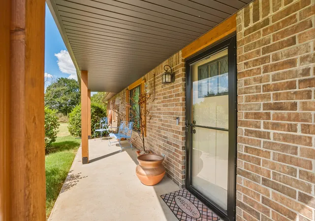 Photo 3 of Sale Pending at 9300 County Rd 3500, Ada, OK 74820 | MLS# 2632343 | Listing updated on 2026-09-04