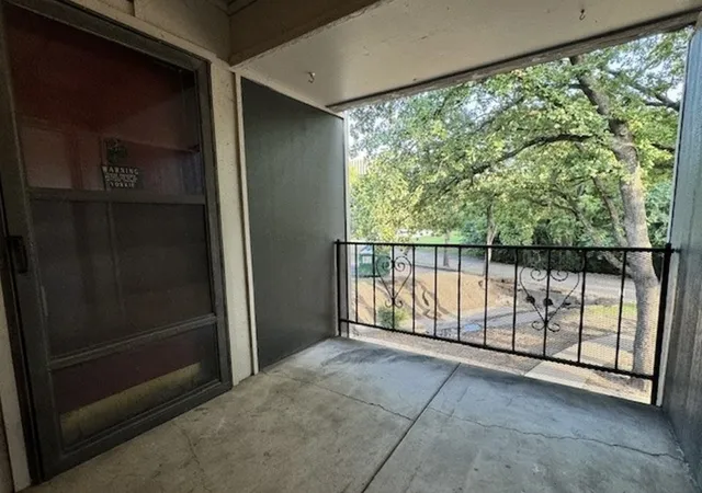Photo 3 of Condo for sale at 6803 S Sandusky Ave #463, Tulsa, OK 74136 | MLS# 2631818 | Listing updated on 2026-09-05