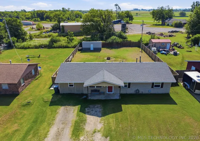 Photo 3 of Sale Pending at 111 S 6th Street, Morris, OK 74445 | MLS# 2626531 | Listing updated on 2026-09-17