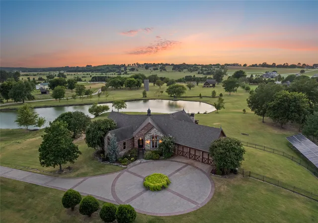 Photo 2 of Single family home for sale at 13689 S Lewis Ave, Bixby, OK 74008 | MLS# 2632252 | Listing updated on 2026-09-03