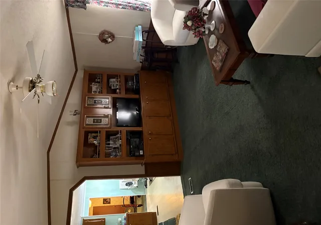 Photo 3 of Manufactured home for sale at 8451 Hl Top Ln, Guthrie, OK 73044 | MLS# 2632288 | Listing updated on 2026-09-02