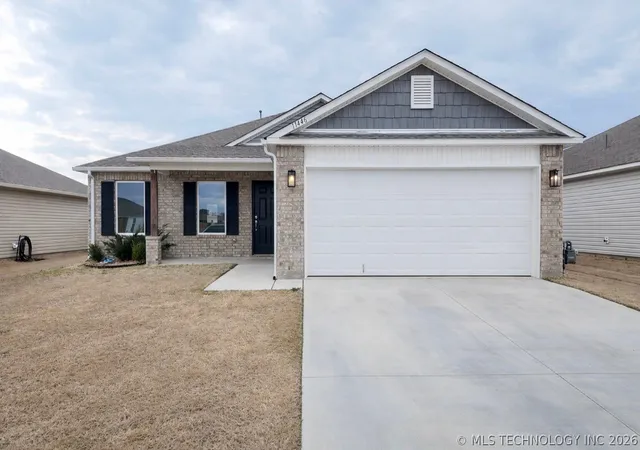 Photo 1 of Single family home for sale at 11446 S 233 Eastavenue E, Broken Arrow, OK 74014 | MLS# 2632386 | Listing updated on 2026-09-16