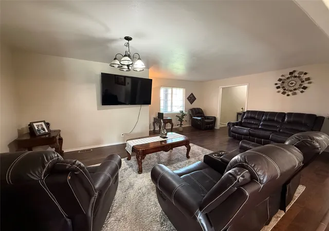 Photo 3 of Single family home for sale at 10134 E 24th Eastplace W, Tulsa, OK 74129 | MLS# 2632214 | Listing updated on 2026-09-15