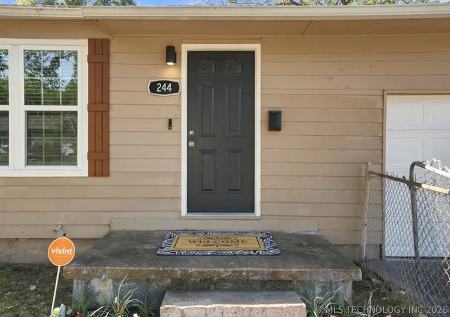 Photo 3 of Single family home for sale at 244 E 52nd Place N, Tulsa, OK 74126 | MLS# 2631795 | Listing updated on 2026-09-14