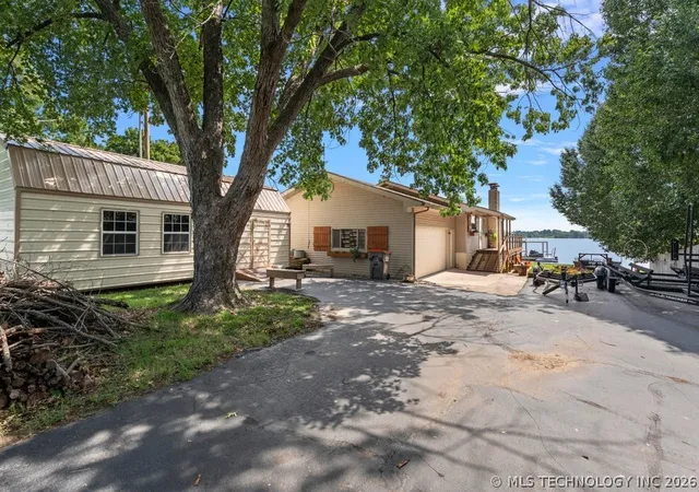 Photo 1 of Single family home for sale at 8823 Keller Rd, Grove, OK 74344 | MLS# 2626253 | Listing updated on 2026-09-02