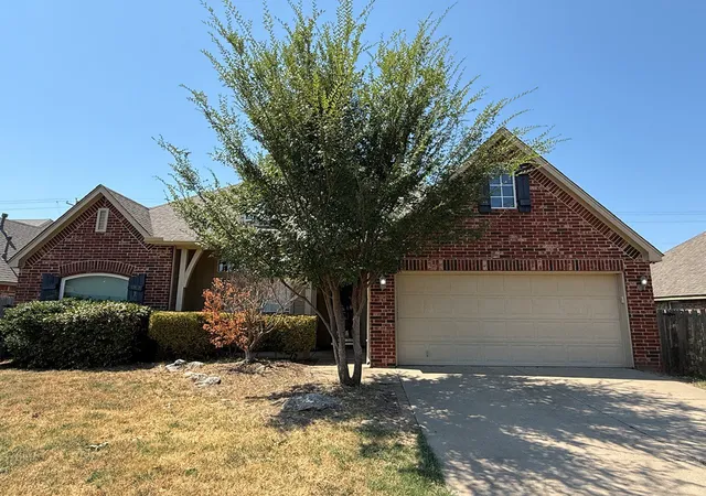 Photo 1 of Single family home for sale at 10402 N 114th Eastavenue, Owasso, OK 74055 | MLS# 2632442 | Listing updated on 2026-09-11