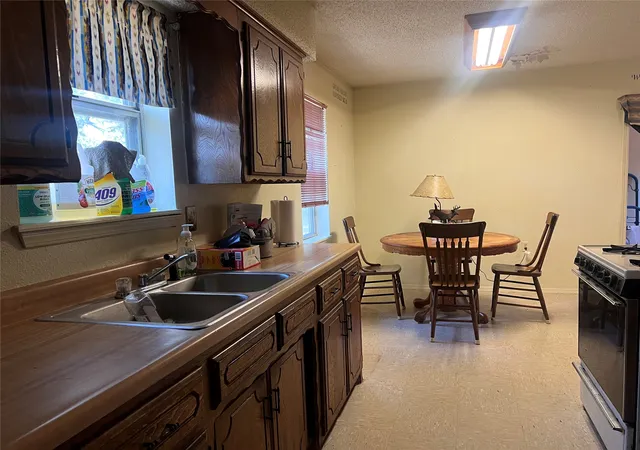 Photo 2 of Single family home for sale at 305 Bois D'arc Ave, Kiowa, OK 74553 | MLS# 2632472 | Listing updated on 2026-09-02