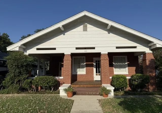Photo 1 of Single family home for sale at 425 I, Ardmore, OK 73401 | MLS# 2632497 | Listing updated on 2026-09-18