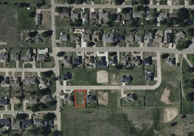 Land for sale at 1003 14th Street, Cushing, OK 74023 | MLS# 2632362