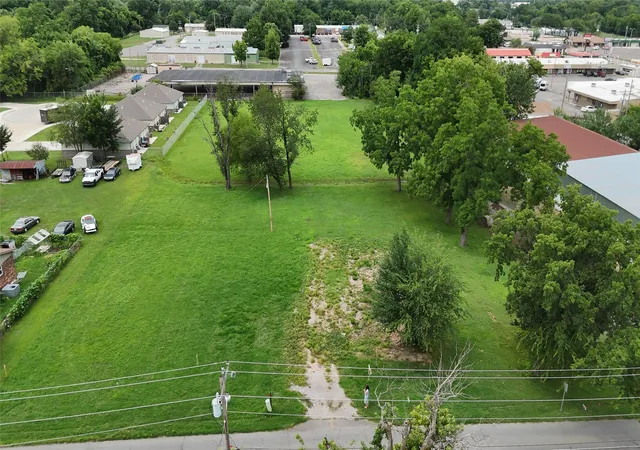 Photo 3 of Land for sale at 206 W 4th Street, Tahlequah, OK 74464 | MLS# 2632527 | Listing updated on 2026-09-02