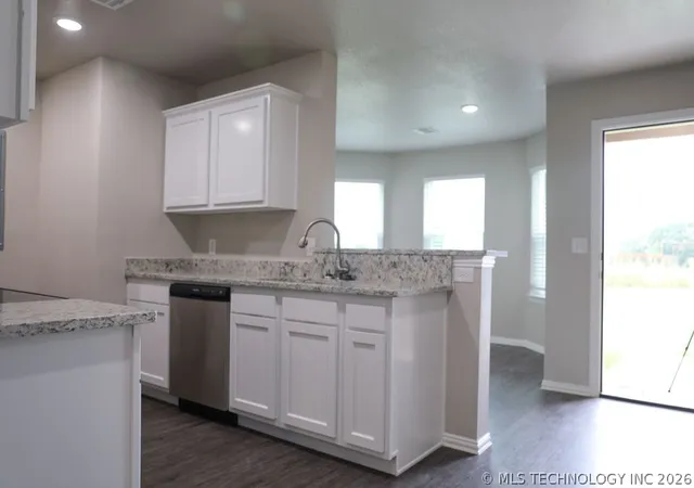 Photo 2 of Single family home for sale at 5010 S Mockingbird, Atoka, OK 74525 | MLS# 2632556 | Listing updated on 2026-09-03