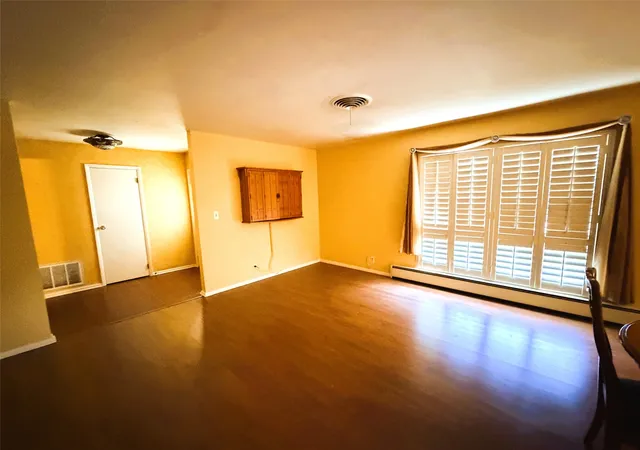 Photo 4 of Sale Pending at 1310 Wade Wells Dr, Henryetta, OK 74437 | MLS# 2632578 | Listing updated on 2026-09-04
