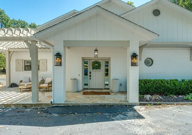 Single family home for sale at 30230 562 Road, Afton, OK 74331 | MLS# 2632576
