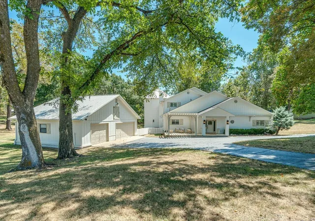 Photo 3 of Single family home for sale at 30230 562 Road, Afton, OK 74331 | MLS# 2632576 | Listing updated on 2026-09-03