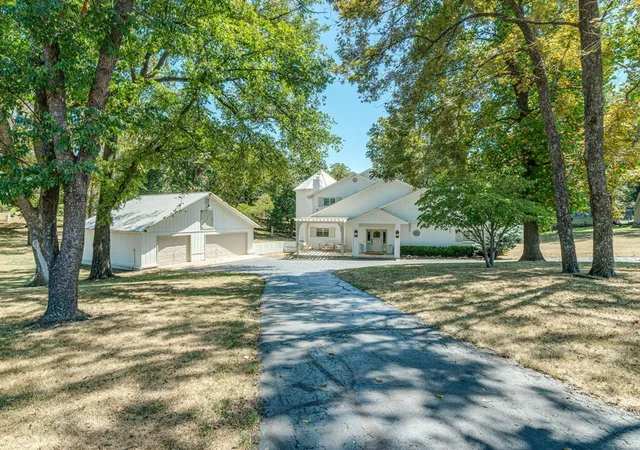 Photo 3 of Single family home for sale at 30230 562 Road, Afton, OK 74331 | MLS# 2632576 | Listing updated on 2026-09-03