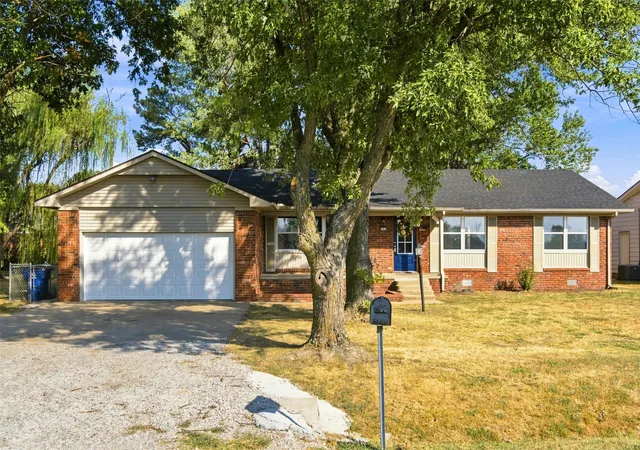 Photo 2 of Sale Pending at 808 N Brown, Vinita, OK 74301 | MLS# 2632593 | Listing updated on 2026-09-14