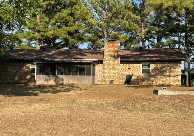 Photo 2 of Single family home for sale at 859 Bryan Rd, Durant, OK 74701 | MLS# 2632489 | Listing updated on 2026-09-03