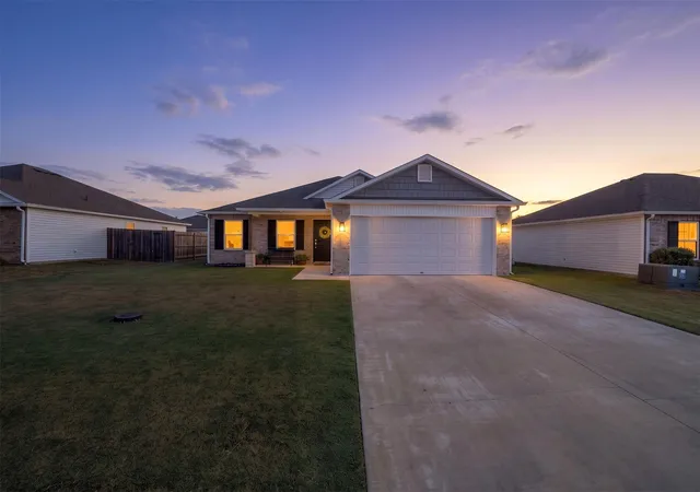 Photo 2 of Single family home for sale at 7413 E 143 Street N, Collinsville, OK 74021 | MLS# 2632644 | Listing updated on 2026-09-10
