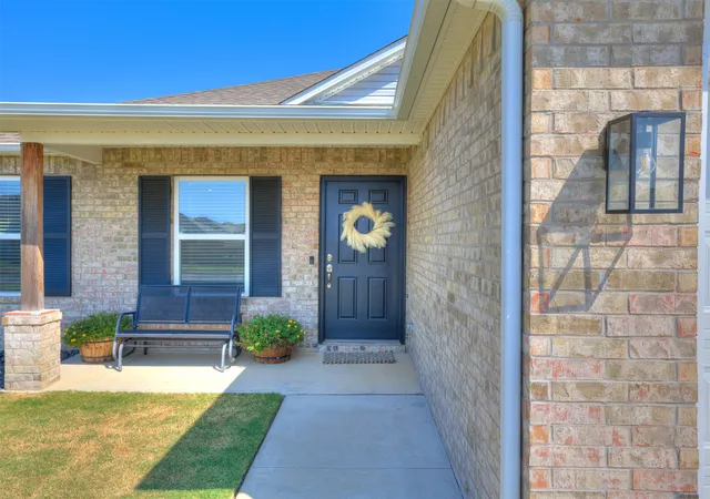Photo 2 of Single family home for sale at 7413 E 143 Street N, Collinsville, OK 74021 | MLS# 2632644 | Listing updated on 2026-09-10