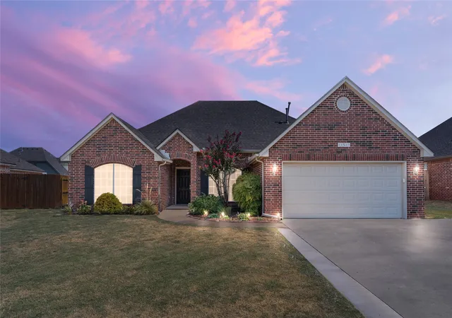 Photo 1 of Sale Pending at 11511 E 102nd Street, Owasso, OK 74055 | MLS# 2632318 | Listing updated on 2026-09-06