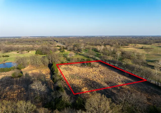 Photo 2 of Sale Pending at 06 E 36th Street, Okmulgee, OK 74447 | MLS# 2632657 | Listing updated on 2026-10-06