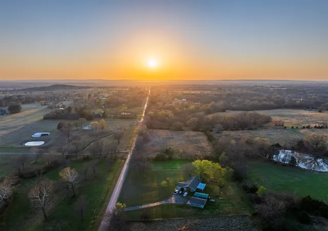Photo 3 of Sale Pending at 06 E 36th Street, Okmulgee, OK 74447 | MLS# 2632657 | Listing updated on 2026-10-06