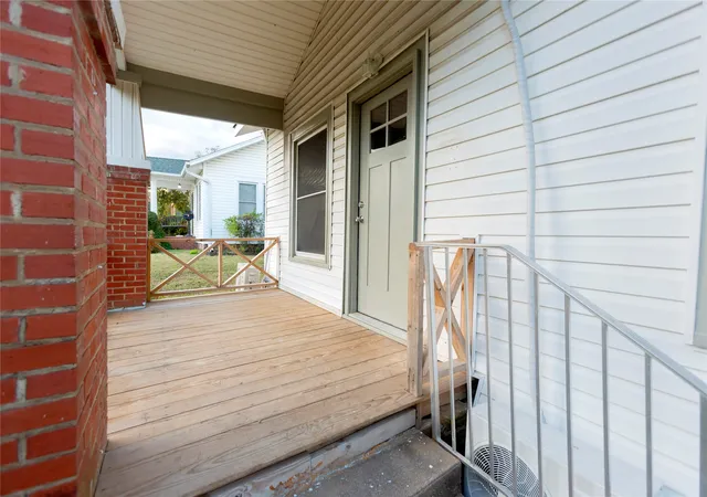 Photo 2 of Single family home for sale at 415 E Seneca, Mc Alester, OK 74501 | MLS# 2632666 | Listing updated on 2026-09-03