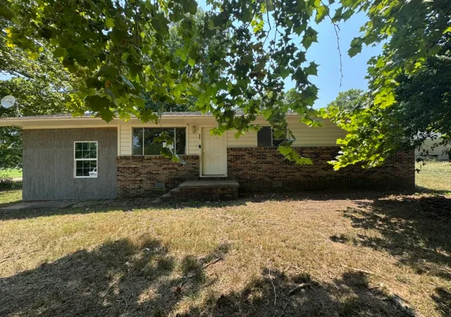 Photo 2 of Sale Pending at 600 S Southerland Rd, Gans, OK 74936 | MLS# 2632684 | Listing updated on 2026-09-30