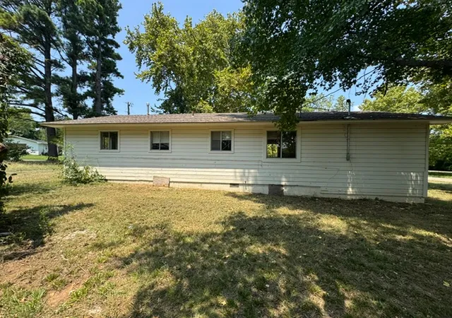 Photo 4 of Sale Pending at 600 S Southerland Rd, Gans, OK 74936 | MLS# 2632684 | Listing updated on 2026-09-30