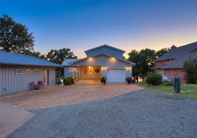 Single family home for sale at 115368 S 4298 Road, Porum, OK 74455 | MLS# 2632686