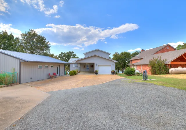 Photo 3 of Single family home for sale at 115368 S 4298 Road, Porum, OK 74455 | MLS# 2632686 | Listing updated on 2026-09-15