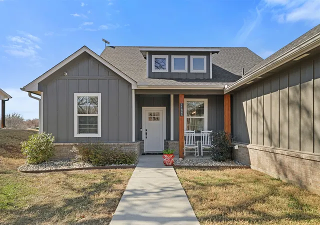 Photo 1 of Single family home for sale at 11845 Oak Ridge Dr, Kingston, OK 73439 | MLS# 2632694 | Listing updated on 2026-09-09