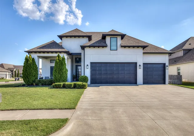 Photo 3 of Sale Pending at 7392 E 126th Street S, Bixby, OK 74008 | MLS# 2632633 | Listing updated on 2026-09-08