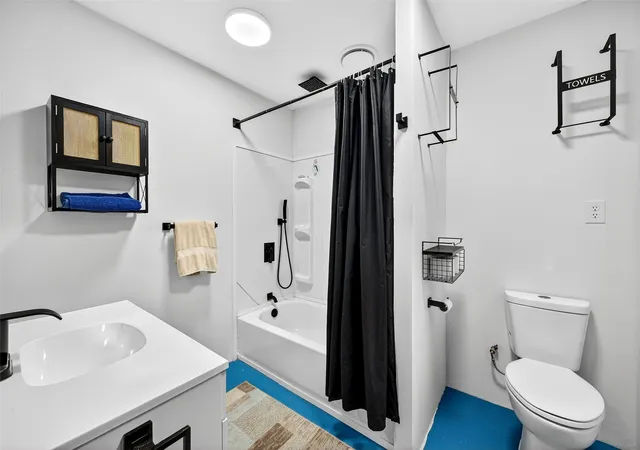 Photo 2 of Manufactured home for sale at 45 W Sophia, Mead, OK 73449 | MLS# 2632444 | Listing updated on 2026-09-10