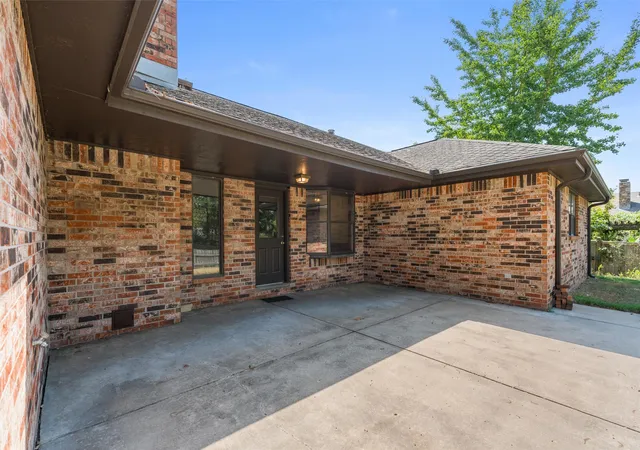 Photo 34 of Sale Pending at 2508 Chapel Hl, Bartlesville, OK 74006 | MLS# 2625844 | Listing updated on 2026-09-10