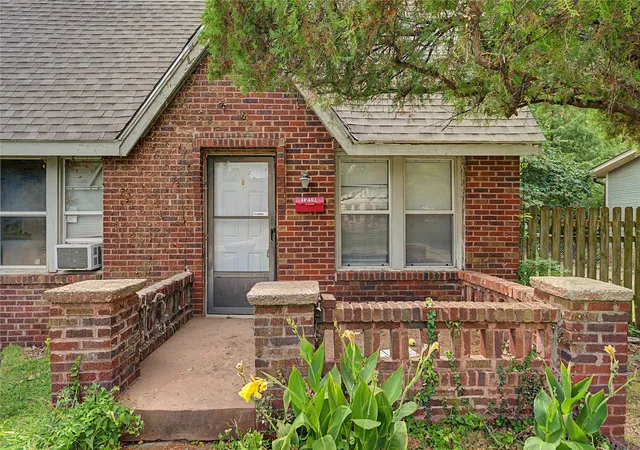 Photo 3 of House for sale at 1216 S Birmingham Ave E, Tulsa, OK 74104 | MLS# 2632753 | Listing updated on 2026-09-08