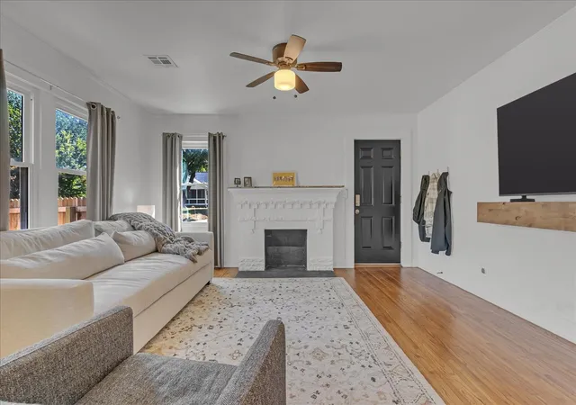 Photo 4 of Single family home for sale at 1320 S New Hvn Ave, Tulsa, OK 74112 | MLS# 2632284 | Listing updated on 2026-09-04