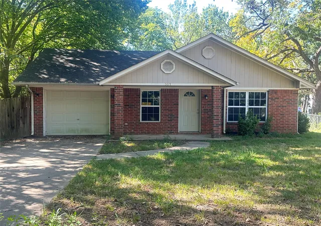 Photo 1 of Single family home for sale at 503 Quail Lake Dr, Henryetta, OK 74437 | MLS# 2632756 | Listing updated on 2026-09-04